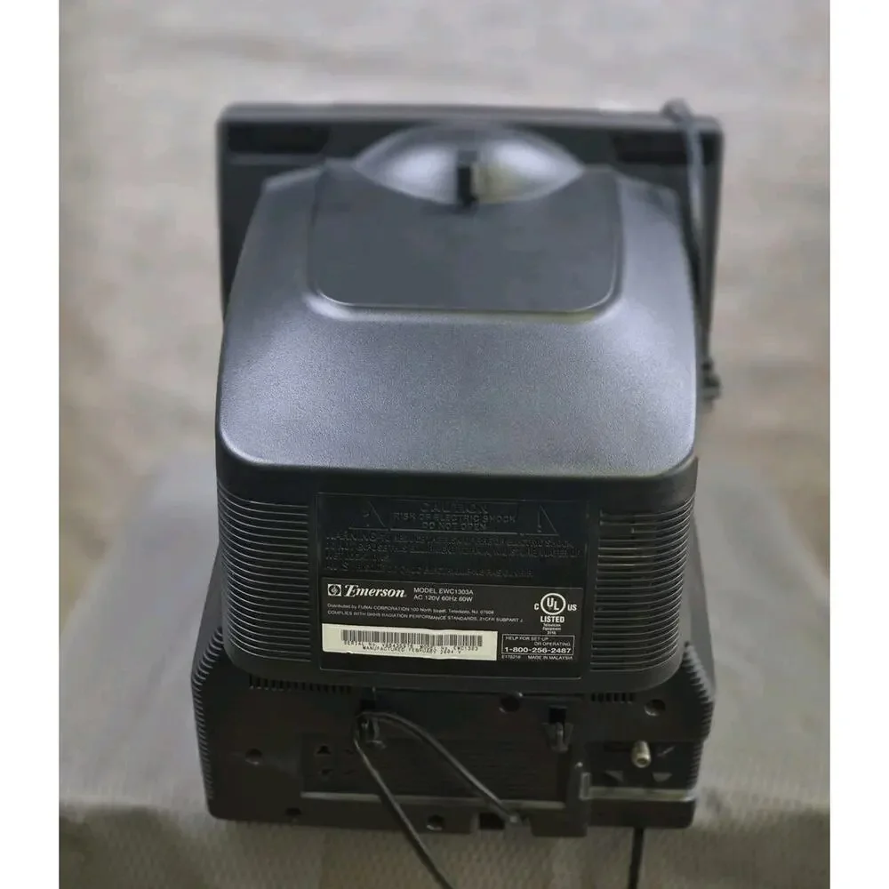 Emerson EWC1303A 13